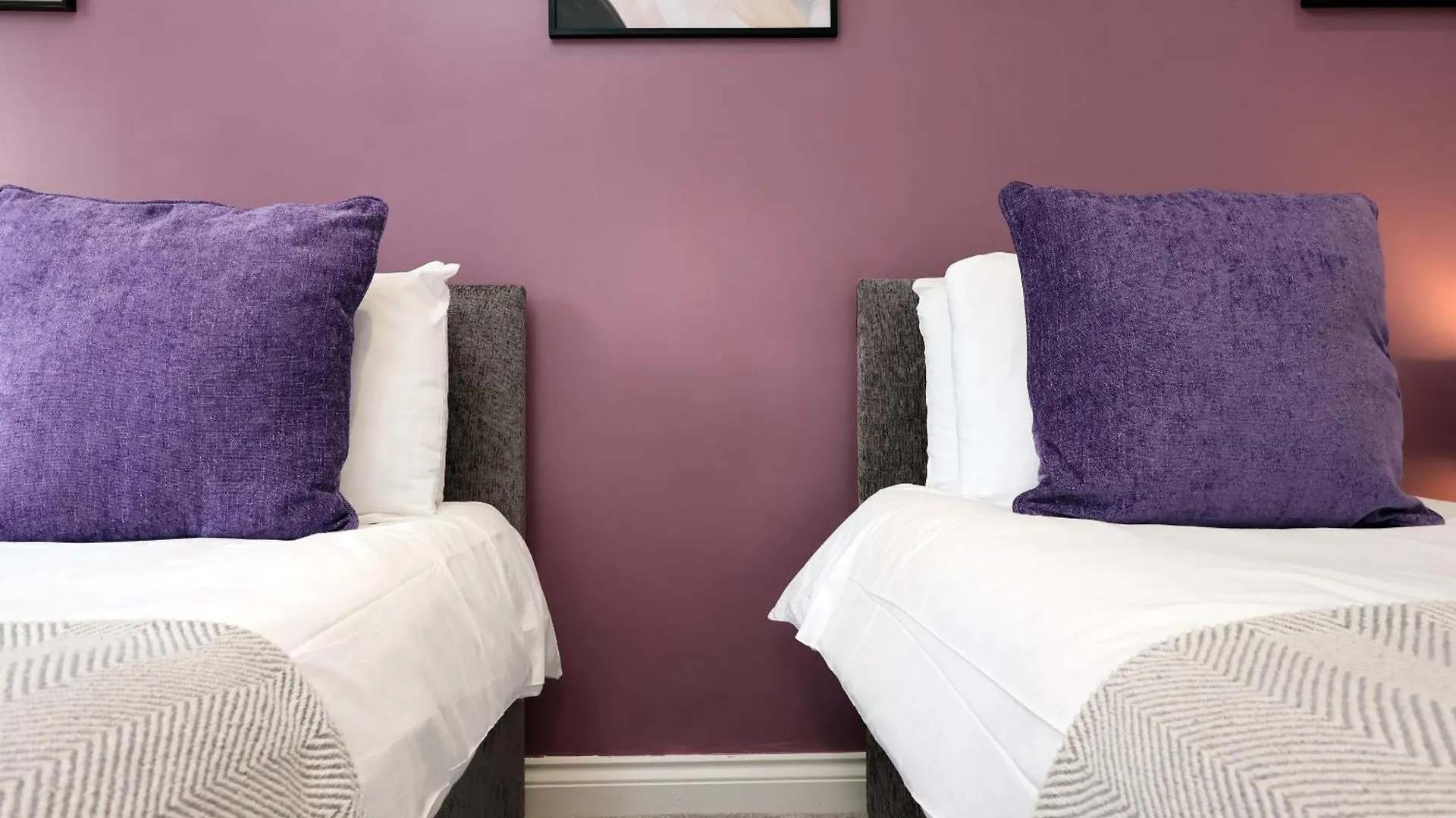 Holiday home Large 2 Bed Central Apartment With Balcony And Private Parking Cardiff